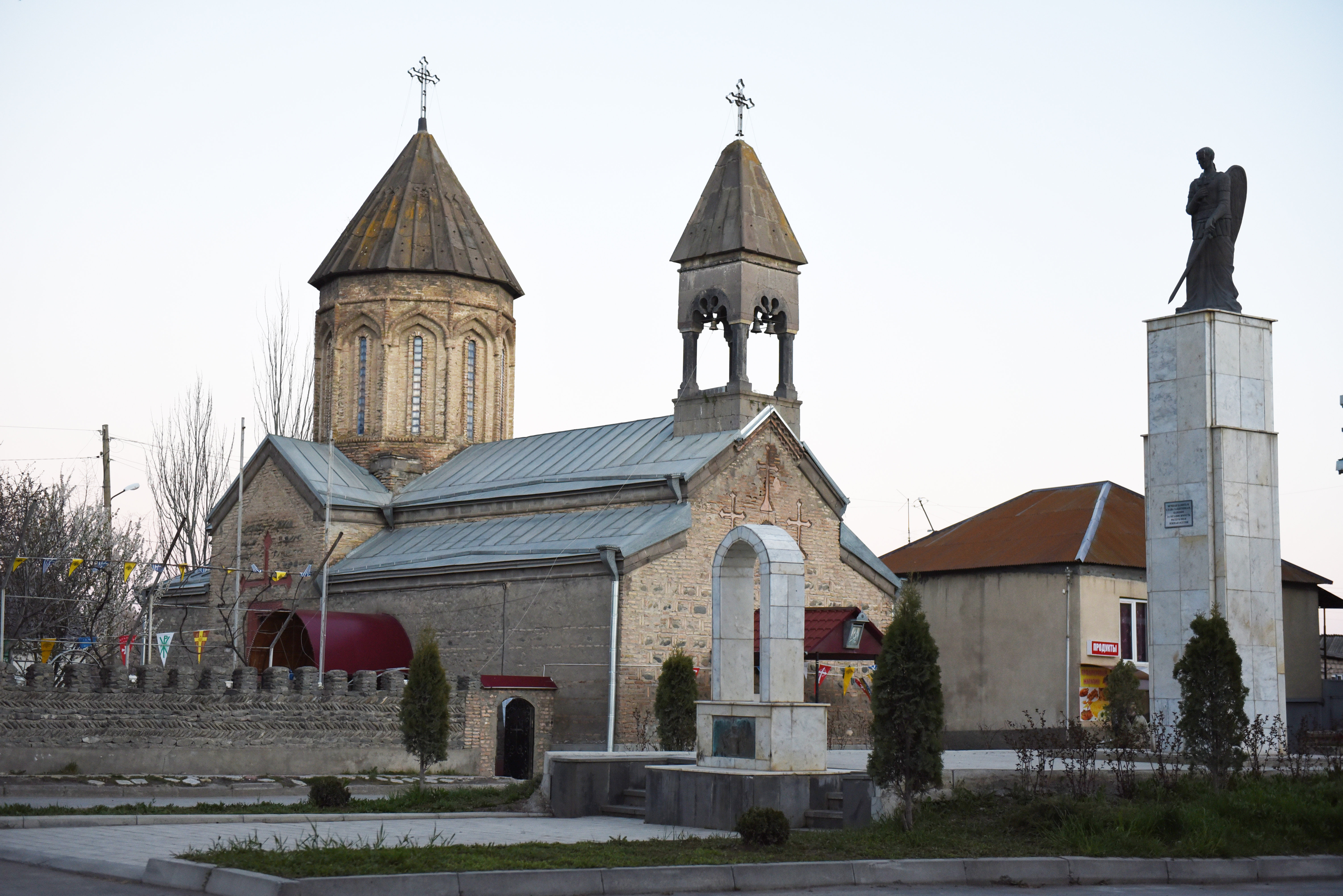Храм Рождества пресвятой Богородицы в Цхинвале Храм Рождества пресвятой Богородицы в Цхинвале