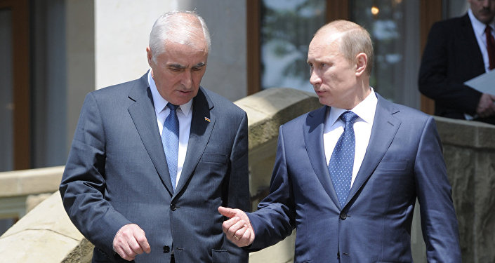 Владимир Путин ӕмӕ Тыбылты Леонид Владимир Путин ӕмӕ Тыбылты Леонид