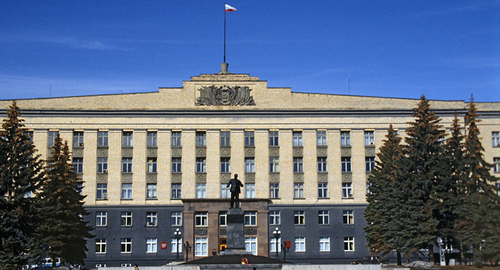 В Орле рассмотрят иск о сносе монумента Ивану Грозному В Орле рассмотрят иск о сносе монумента Ивану Грозному