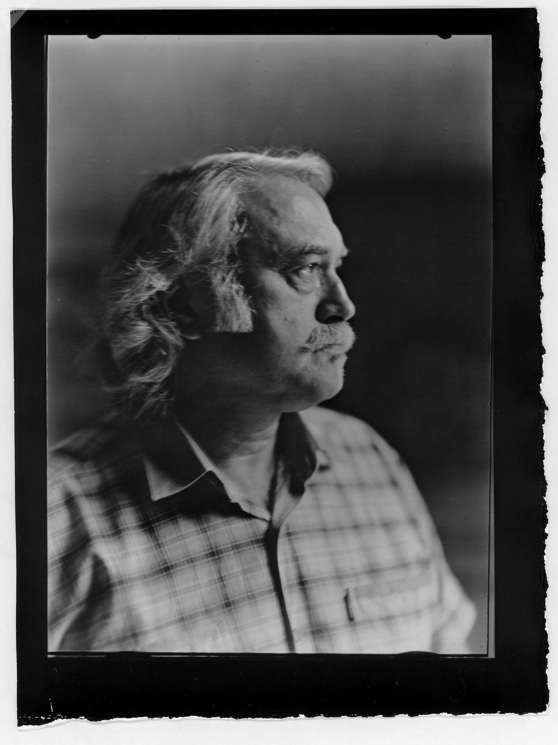 Юрий Абисалов Юрий Абисалов
